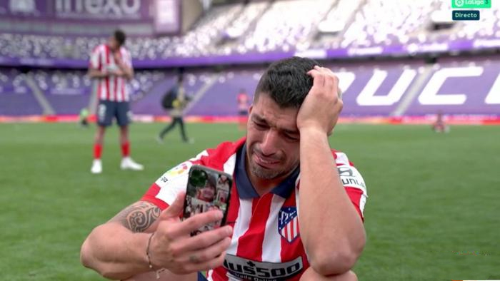 蘇亞雷斯|獲得冠軍，哭成淚人，打臉巴薩的蘇亞雷斯能夠拿到多少獎金？