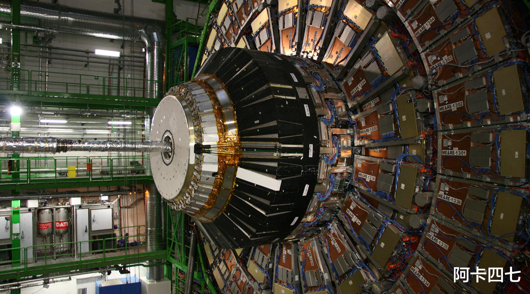 |载荷8000吨，极限速度25马赫！科幻战舰“空天航母”有多猛？