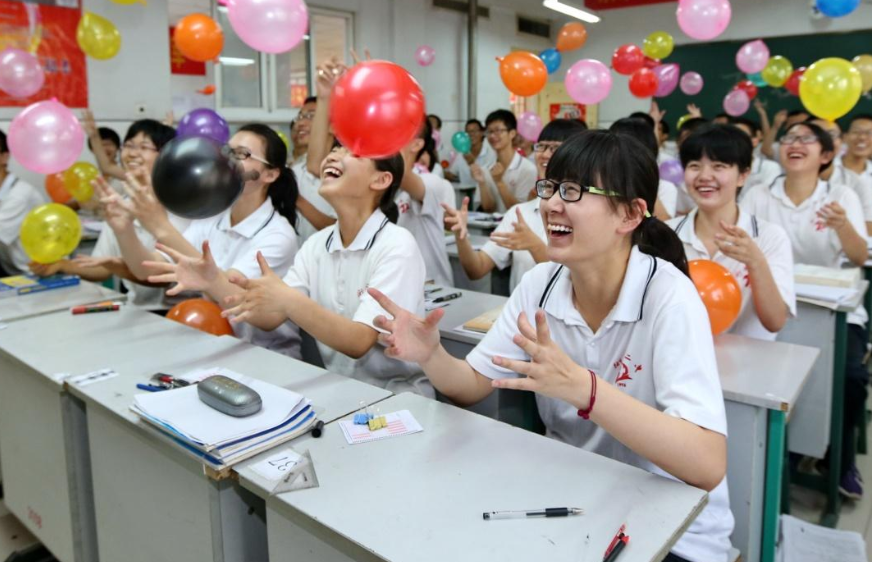 大学|这5类学生无需参加高考，可直接“保送”大学，网友：比高考难