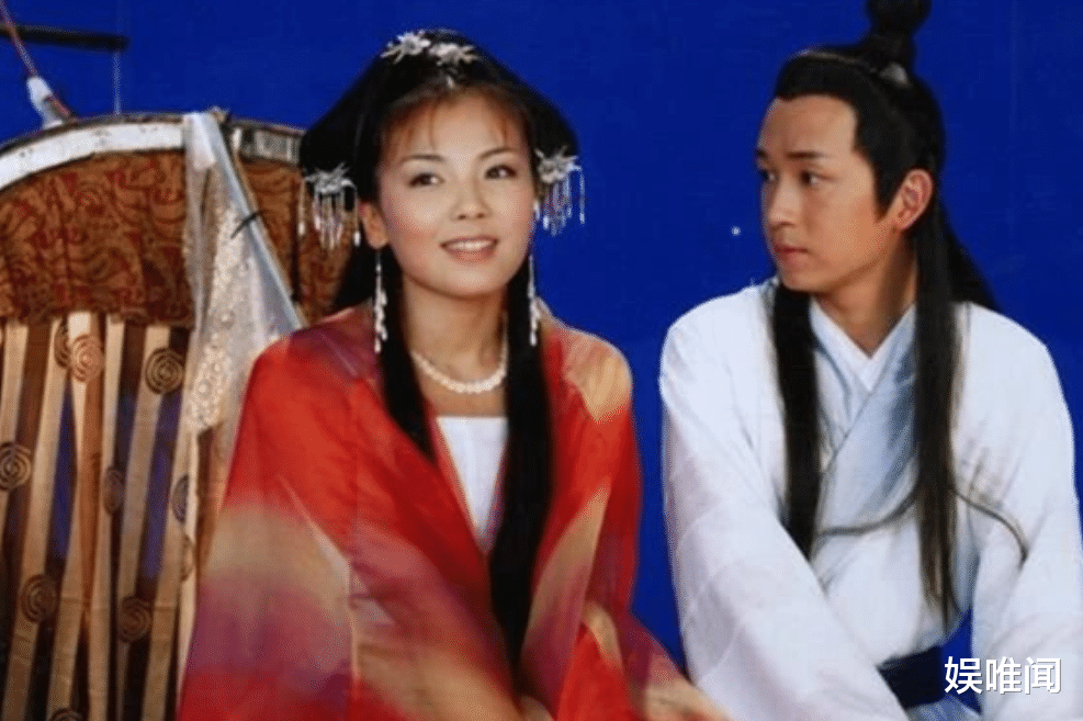 央视|刘涛和小三岁的周渝民吻戏上热搜，被指不像一个辈分，太辣眼睛了