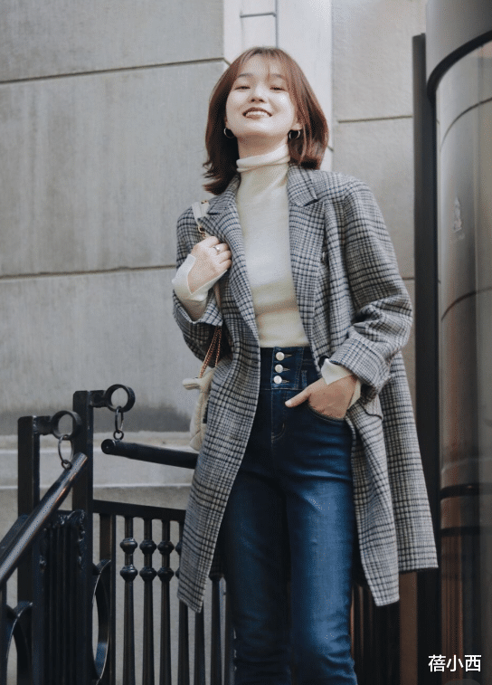 蓓小西|小个子女生入秋搭配秘诀:颜色+版型,来学这位博主的私服造型