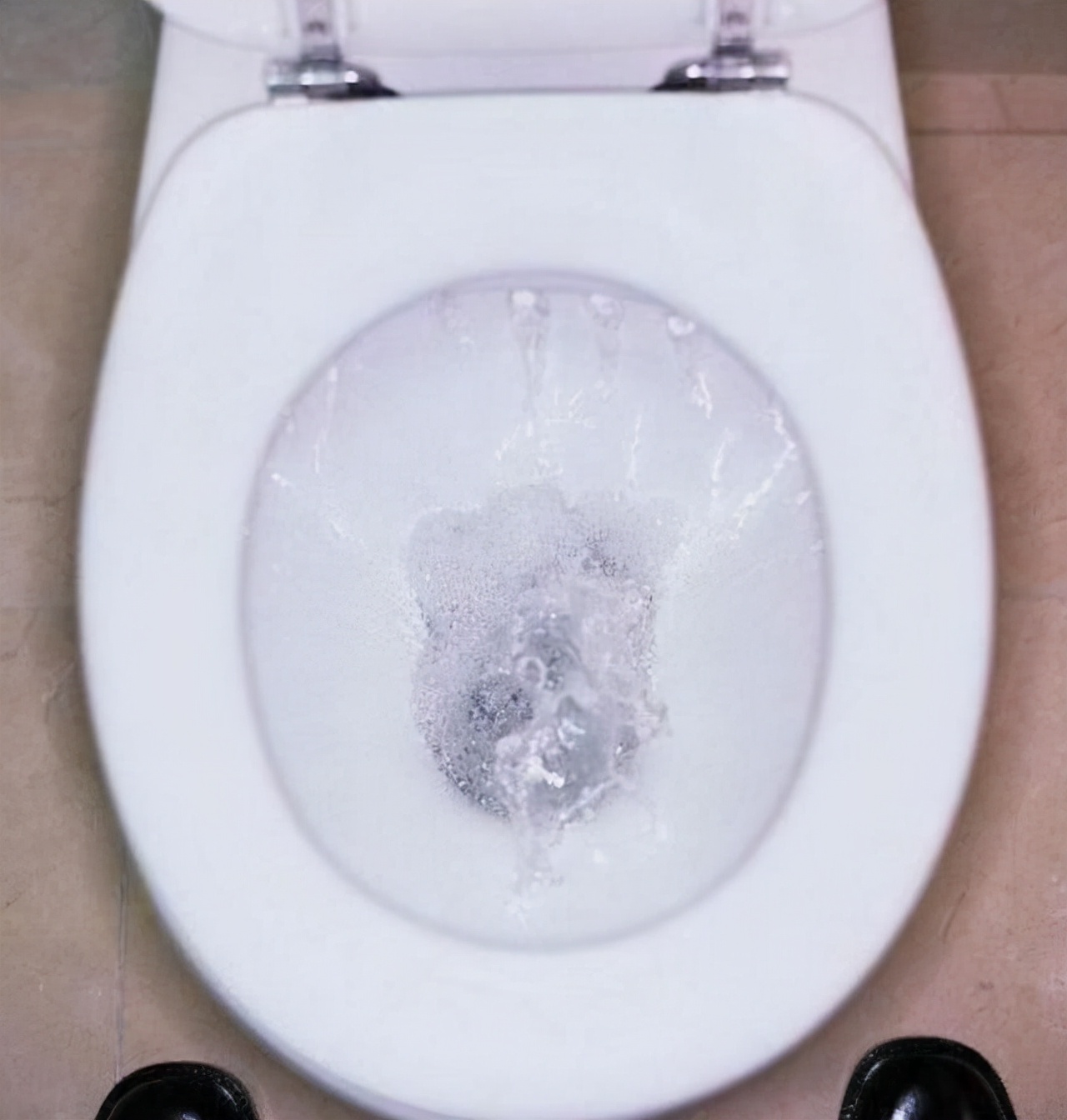 |老师傅教你如何挑选马桶，牢记选购技巧，帮你轻松省下不少钱