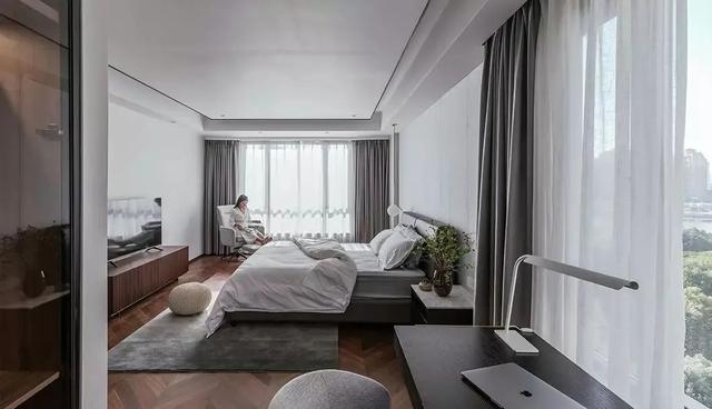 262㎡现代简约大平层，简洁纯粹的空间，生活从容自然