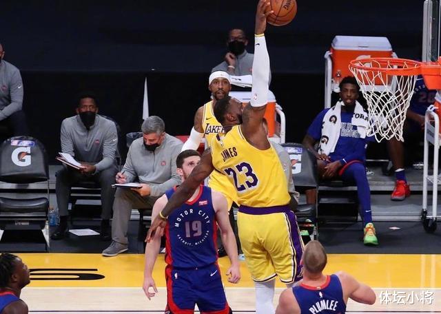 湖人队 交易不断！湖人三巨头薪资达1.2亿，2人恐离队，4人有望加盟