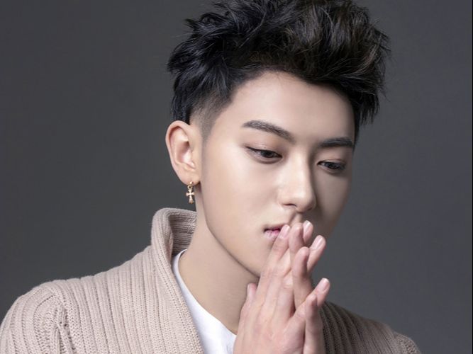 张子萱|金星评价王一博？刘若英上综艺？孙俪挤走唐嫣？黄子韬脾气差？