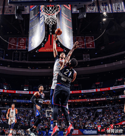 运动|73+27+20！三巨头拒绝爆冷，东部第一7分险胜，威少末节2分成罪人