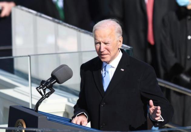 蒋平蒋论 200万亚裔在疫情中做出贡献，拜登作出肯定，强烈谴责种族主义