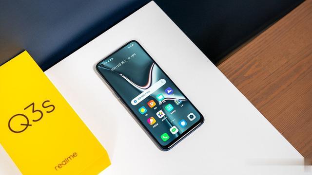 软件开发|设计美观实力强悍 这些手机既有外在又有内在