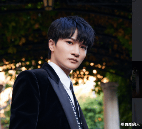 周深|周深又放粮了，献唱《对手》主题曲，歌声温柔又有力量，净化心灵