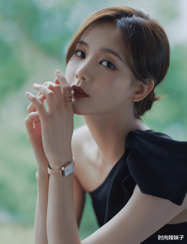 赵丽颖|曾是赵丽颖替身，得导演赏识一夜走红，今30岁已与她齐名