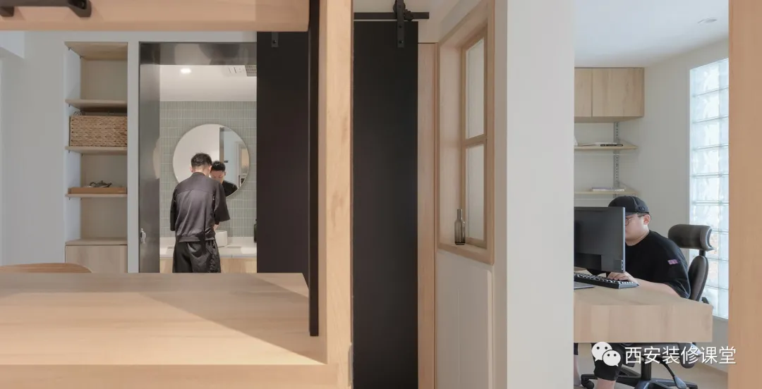 |50㎡蜗居打造两室,客餐厅衣帽间都有