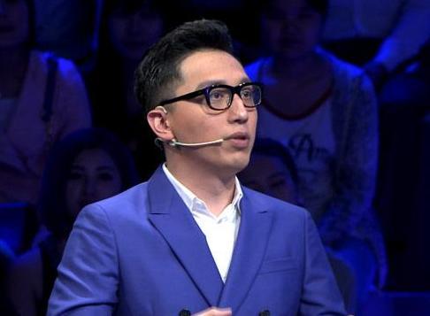 华少|“中国好舌头”华少的毁灭史，走到今天这个地步又能怪谁？