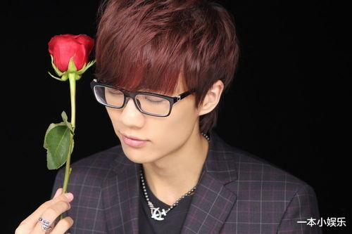 许嵩|他拒绝《我是歌手》三次邀约，坦言输赢无所谓，就是没兴趣进贵圈