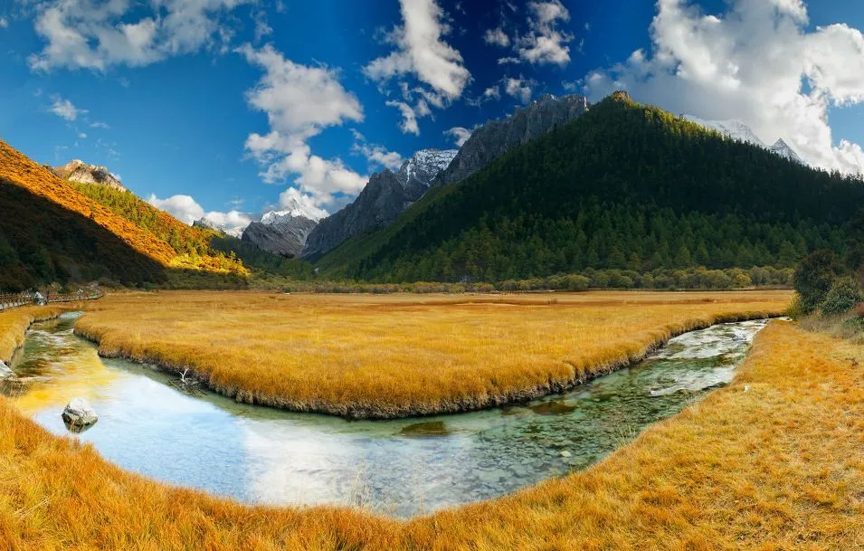 哈拉湖|最高逼格的15种旅行体验，试过的人生才够完整，你不打算试试吗？