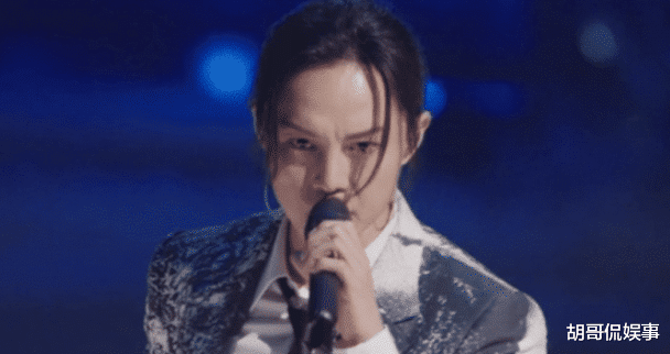 伊正|披荆斩棘的哥哥：被“姨化”的尹正，像混进哥哥群里的阿姨