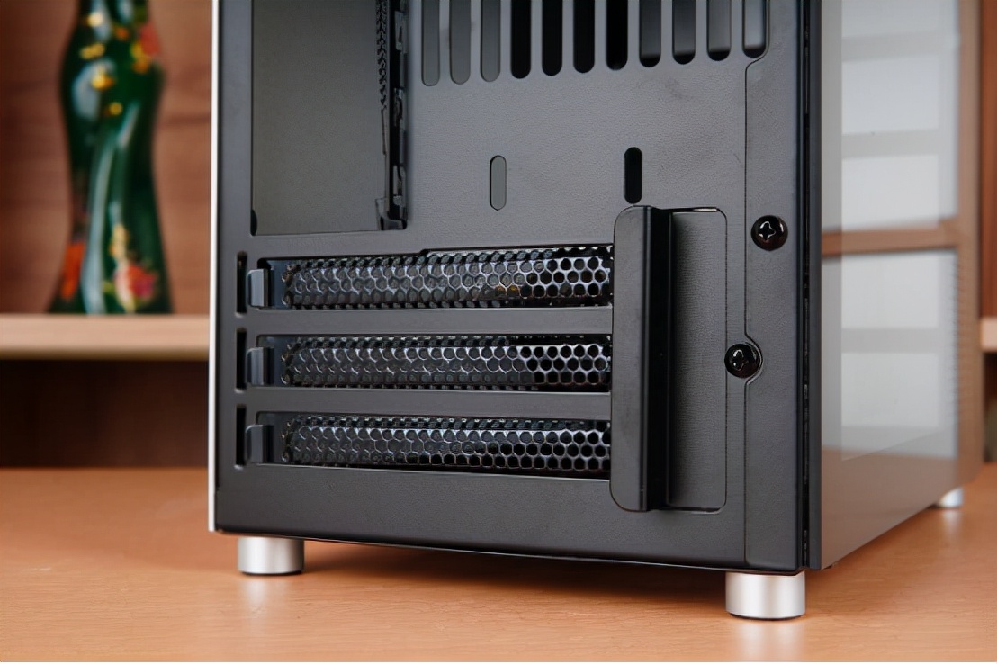 机箱|全面PLUS的T8,乔思伯T8 PLUS+HX6200D散热器组合体验