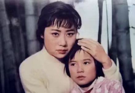 俞飞鸿|“惊鸿仙子”俞飞鸿是男人的照妖镜？她身上，多的是你不知道的事