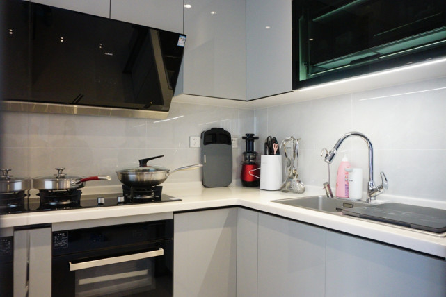 88平现代风二居室，一个干净利落的高级灰家