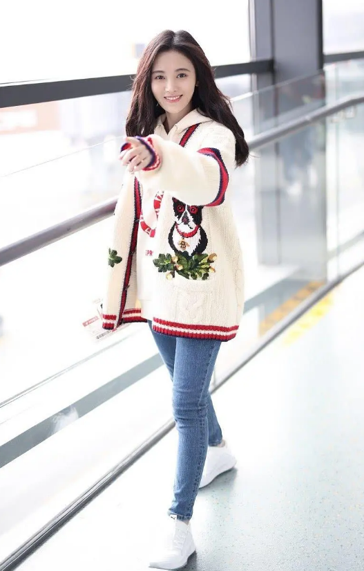 张艺兴|没想到吧！这5位女明星身高虽不超160，却一个比一个红