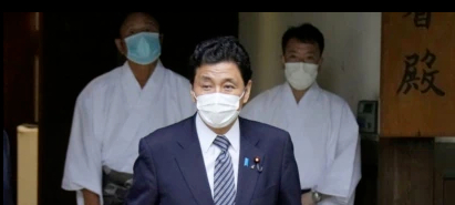 马伊琍|中国一线明星到靖国神社“拜鬼”！一夜数十品牌解约！老板赵薇，欲哭无泪