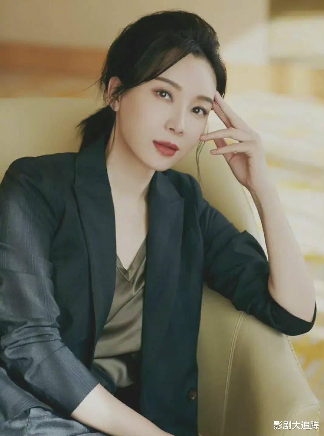 袁泉|国内首部公诉题材剧曝光，女强人袁泉陈数李沁张雨绮同时加盟！