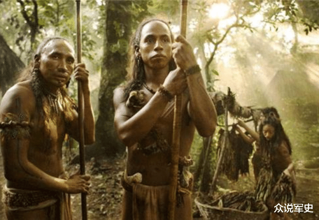 天然气 探险队发现“地狱之门”，大火在沙漠中燃烧40多年不灭，成为奇观