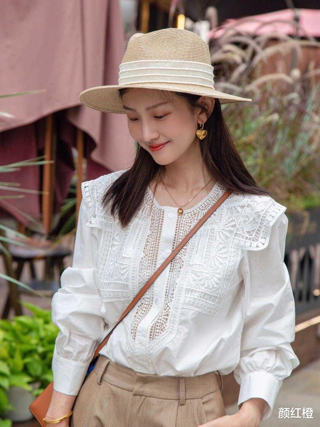 颜红橙|早秋季节怎么穿？白衬衫配卡其色短裤清爽利落，洋气又显高