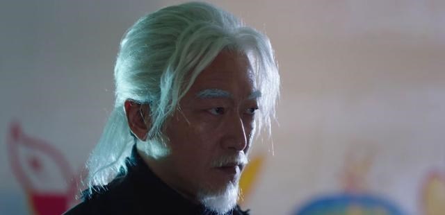 鞠婧祎|《司藤》怪不得丘山这么恨苅族，原来年轻时受过情伤，都是因为她