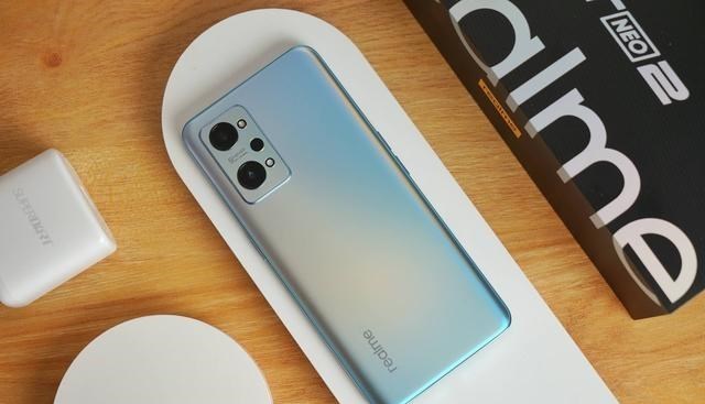 realme手机不能乱买，这款5000mAh+6nm“零差评”，内行人都喜欢