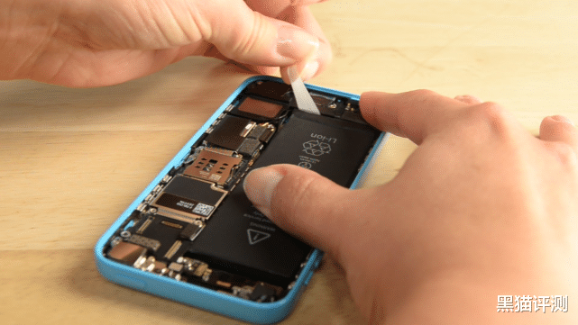 电池|2年跌至82%，iPhone 11经常用PD快充，会加快电池损耗速度吗？