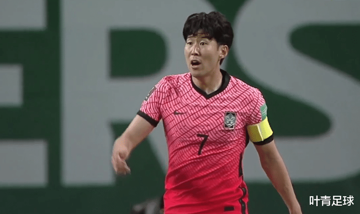 韩国队|0-1！0-0！短短1小时，日本韩国接连爆冷，孙兴慜仰天无语
