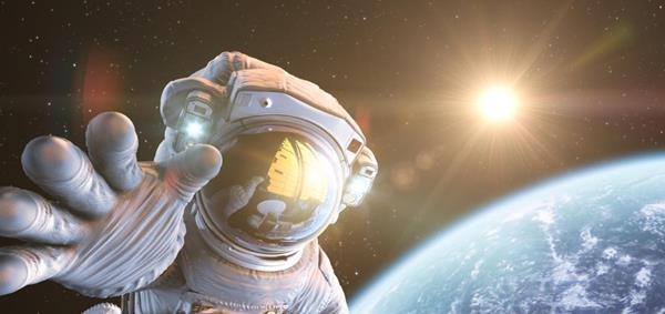 爱因斯坦|宇宙中的最大能量形态是什么？爱因斯坦给出答案，无法被命名