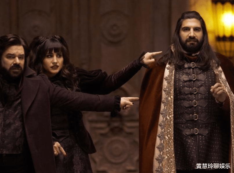 马鹿 《吸血鬼生活》：融入人类社会的吸血鬼，总要面对各种问题