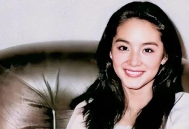 林青霞|20世纪全球最美的六个女人，中国林青霞入选，拥有倾世的容颜