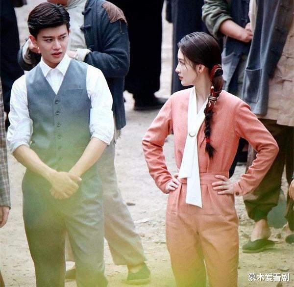 李沁|任嘉伦李沁新剧《请君》婚纱照路透！cp感超强，这次能甜甜恋爱吗