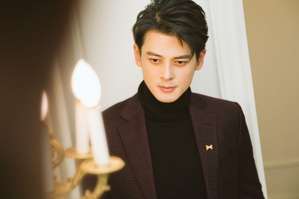 杨幂|9年前他帮助了杨幂，9年后他被人忘却，如今杨幂再次将他捧红