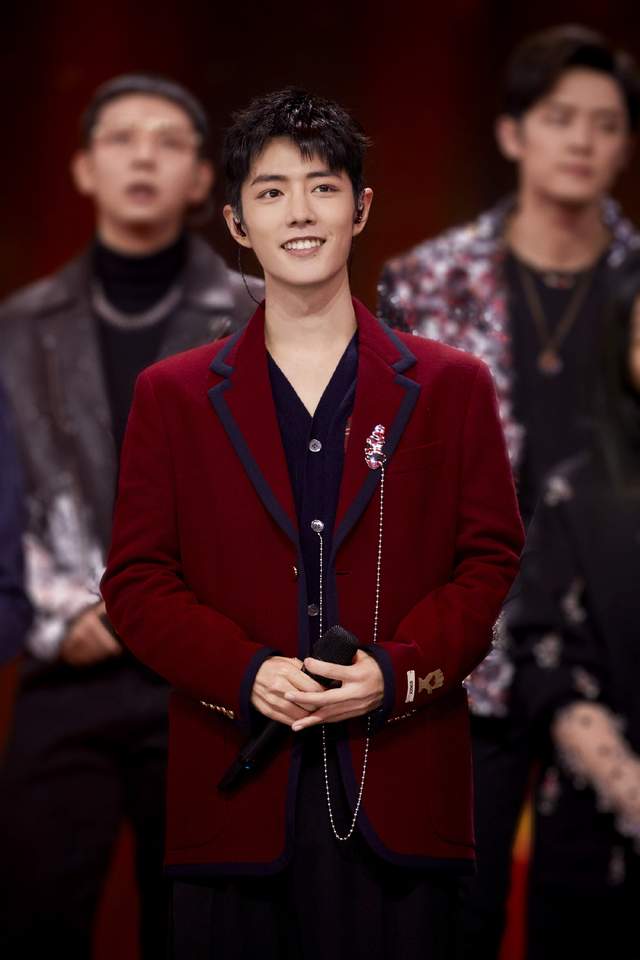 肖战|继《忘不了农场》后，肖战又一档新综艺曝光，直呼：王者回归