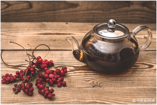 长寿|胃病“克星”已经找到，如果你天天吃1物，胃更健康，口臭消失不见