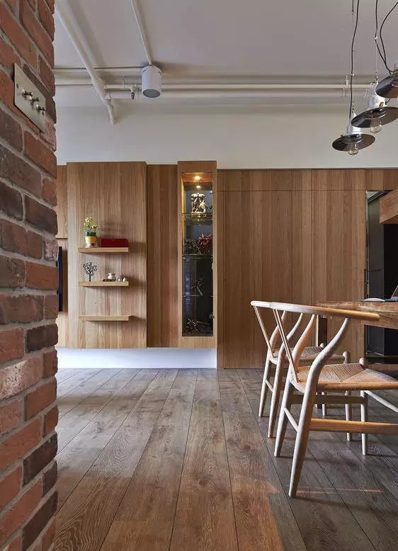 99㎡现代工业风，85后女神的家，满屋高级灰，绿植清新点缀