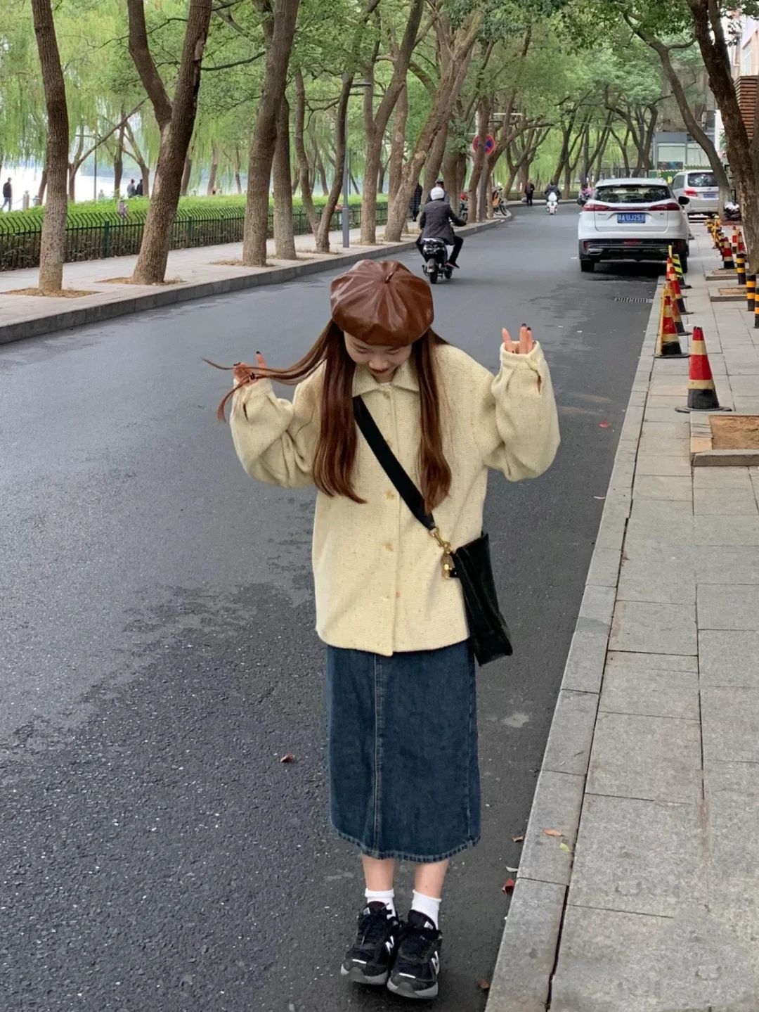 江南小蚂蚁 秋冬“半身裙”怎么穿才好看？参考这3种基础穿搭，时尚又有气质