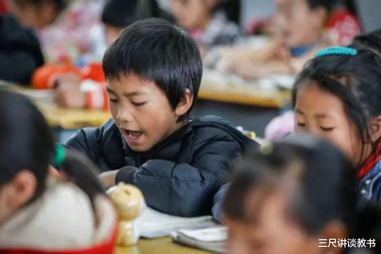 幼儿园|期末考试不让用分数出成绩，分成几个等级，家长：实际意义不大