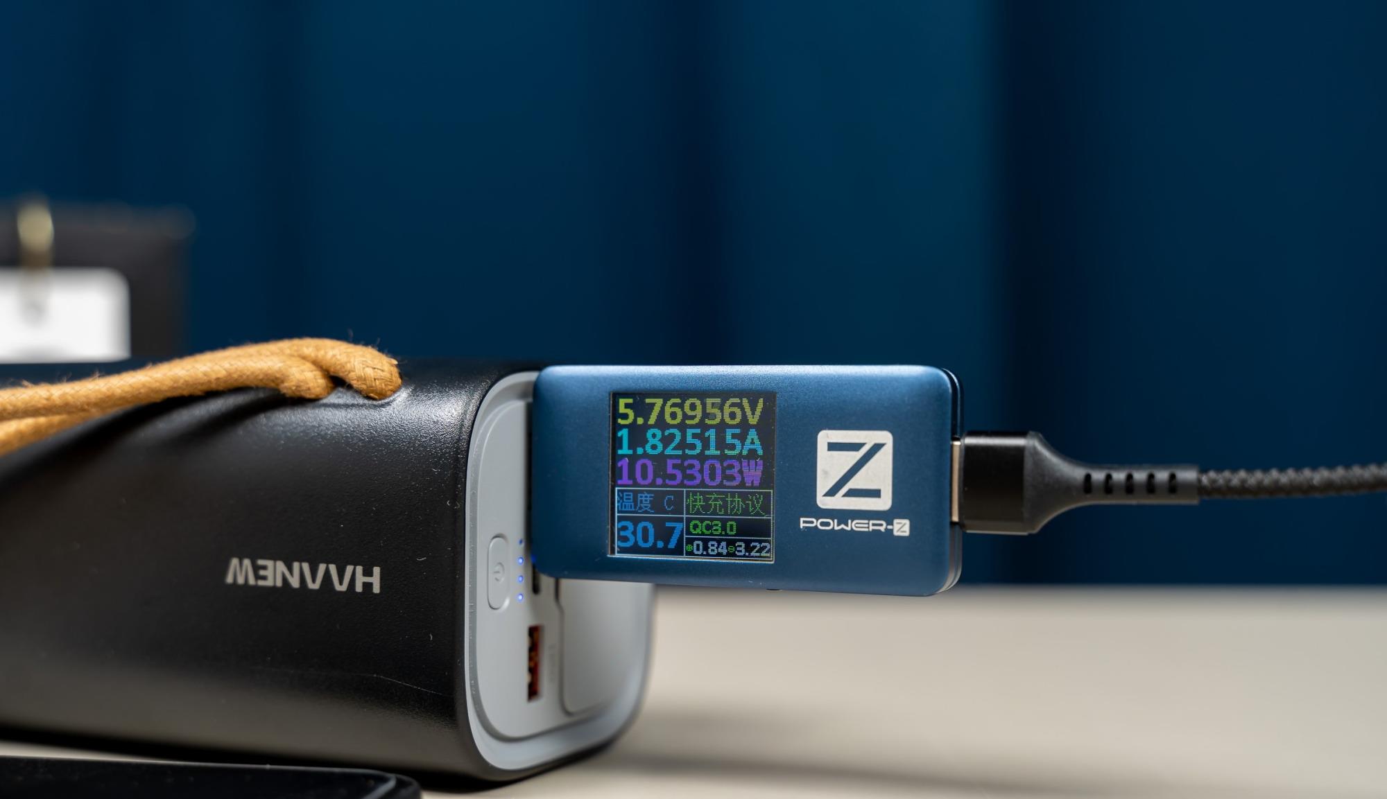 赵月看花花|超级便携，AC交流电随行、哈能户外便携100W移动应急电源 评测