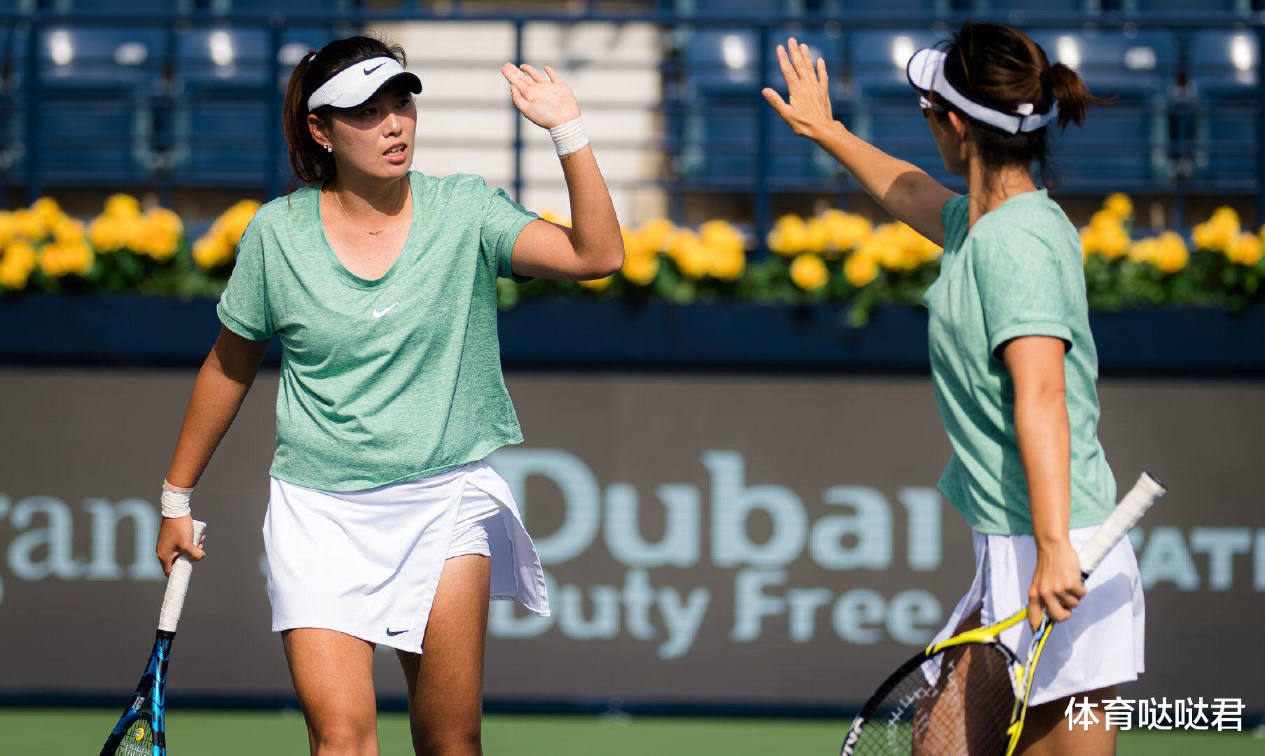 法网|恭喜！中国金花2-1逆转首进红土决赛，德约科维奇丢一局再次横扫