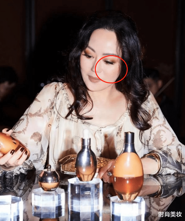 时尚美妆|女明星生图好“尴尬”，离开美颜和滤镜，卡粉斑驳“无一例外”