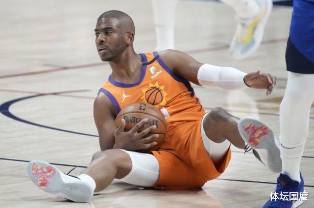 保羅|逆轉(zhuǎn)詹姆斯、輕取杜蘭特、掀翻庫(kù)里，現(xiàn)役超巨別忘了還有36歲的他