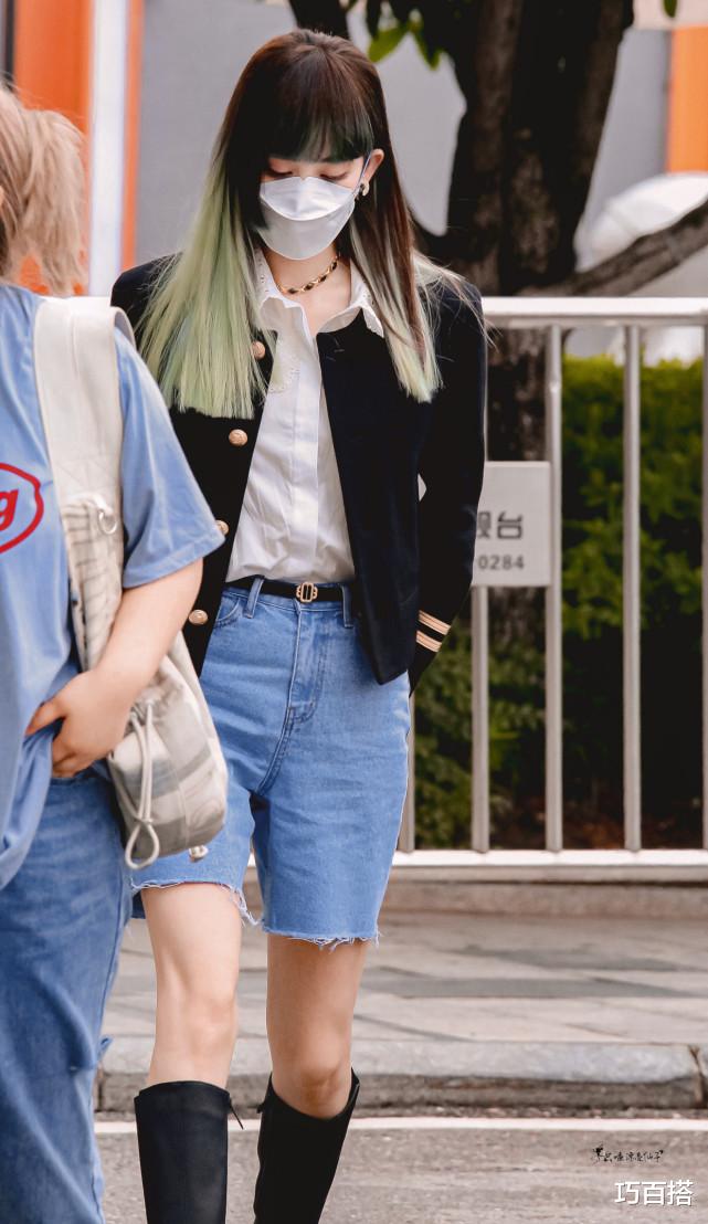 巧百搭|娜扎穿唐装跳舞太惊艳！“仙女”气质如影随形，一颦一笑韵味十足