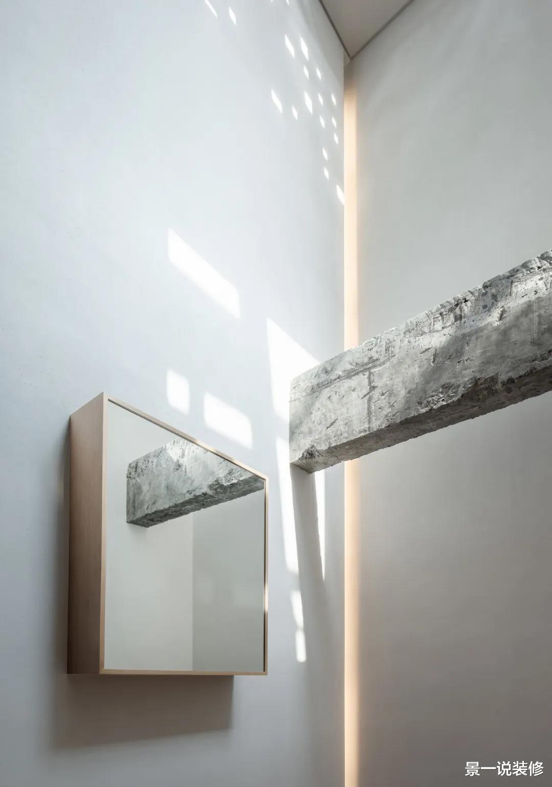 景一说装修|60岁爷爷晒出500㎡双拼别墅,阳光满屋,心态比20岁的小伙还年轻