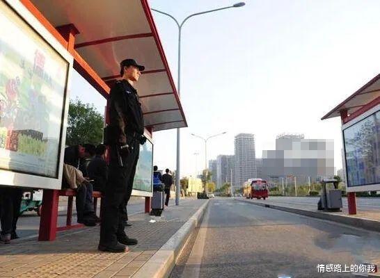 举重|那个死在33岁的举重冠军，给我们敲响了一记警钟