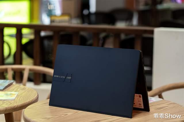 OLED|华硕无畏Pro15 锐龙版体验:可能是目前性价比较高的OLED笔电