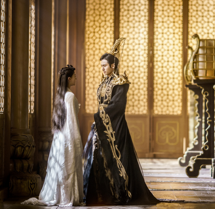 肖战|一部拖了5年的电视剧,如今女配已成顶流,但女主却被人吐槽!